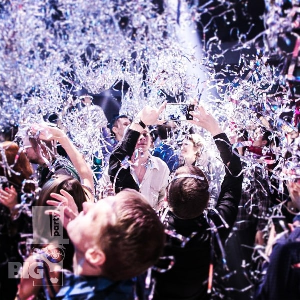 BIG PARTY: