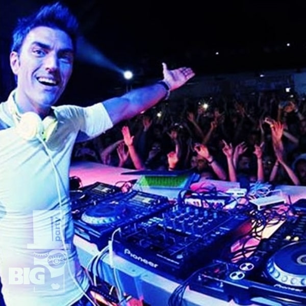 BIG PARTY LOUNGE NEO CLUB: Klubs ideāli piemērots modes tusiņiem un diskotēkām / Идеальный клуб для модных вечеринок и дискотек