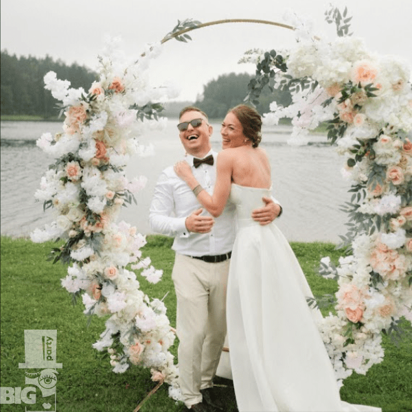 BIG PARTY: KĀZAS, BANKETI UN SVINĪBAS pasākumu organizēšana / СВАДЬБЫ, БАНКЕТЫ И ТОРЖЕСТВА организация праздника